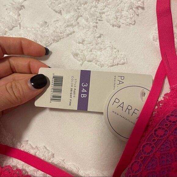 𝅺PINK Bralette - Picture 3 of 4